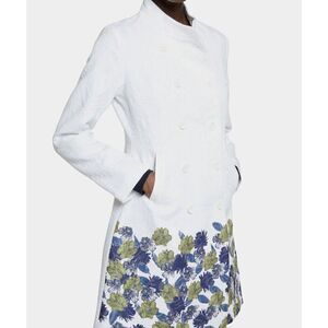 Desigual NWT White Floral Trench Coat Women’s Size 38 EU/4‎ US